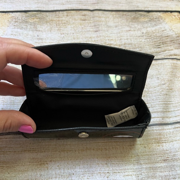 MAC LIP 👄 HOLDER - Picture 2 of 4